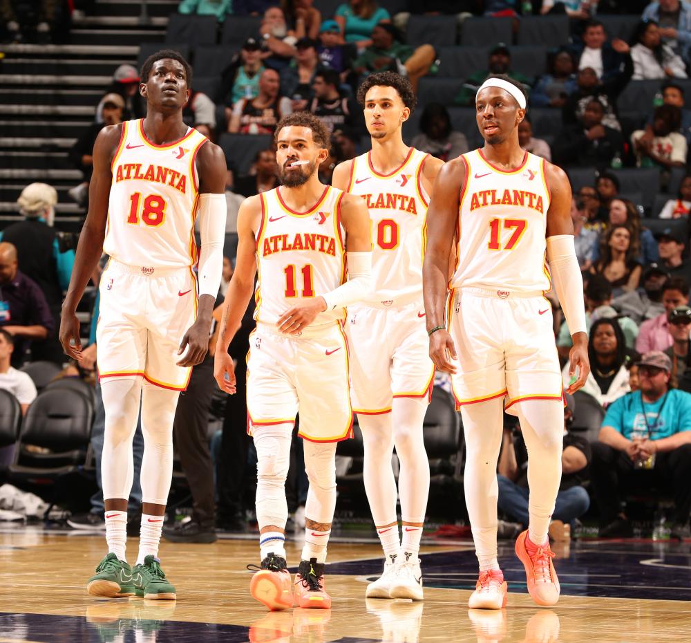 随着亚洲各 随着亚洲各