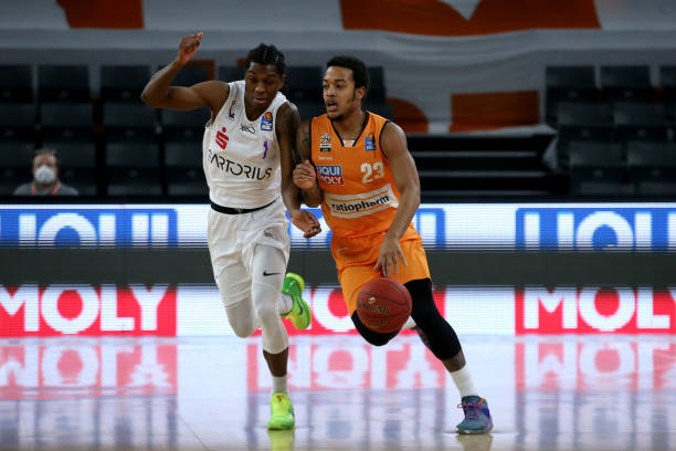 压上助攻 压上助攻