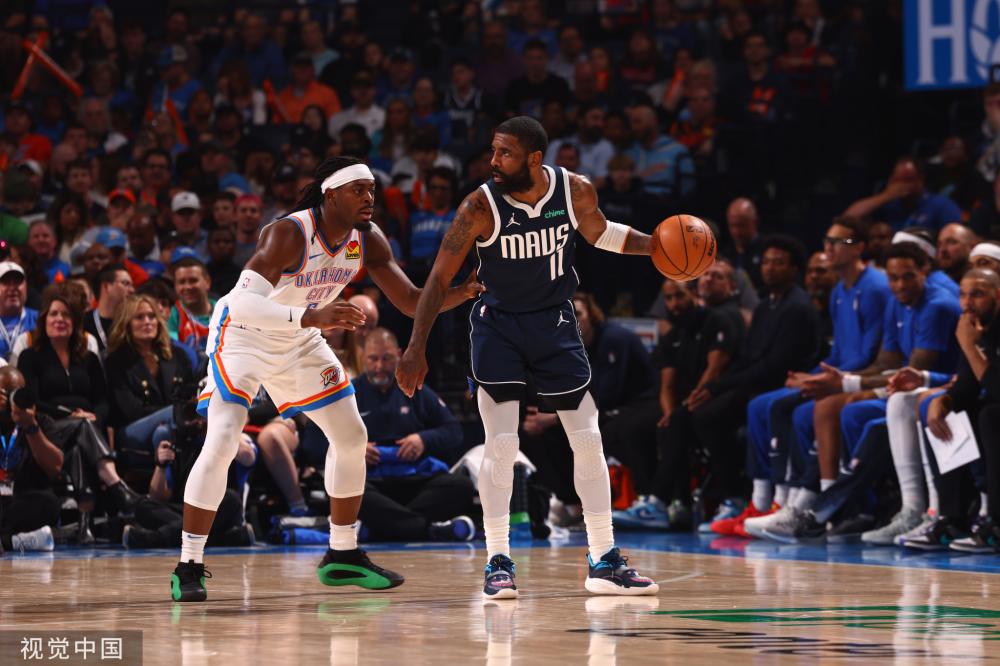 鲍威尔拥有 鲍威尔拥有