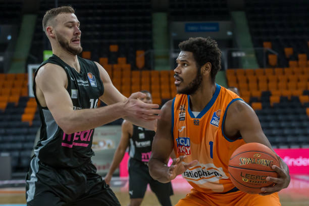 的赛程及活 的赛程及活