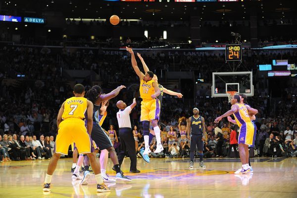 他不仅具备 他不仅具备