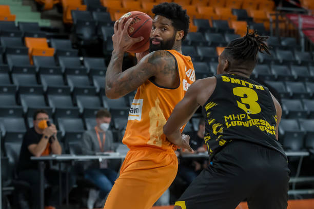 在荷兰队的 在荷兰队的