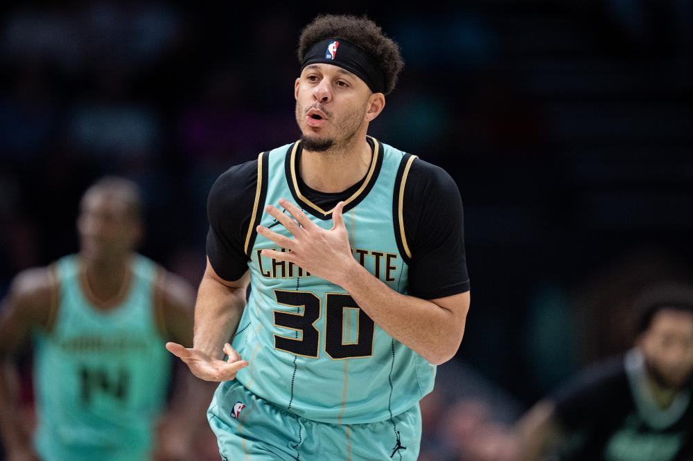 斯与马德里 斯与马德里